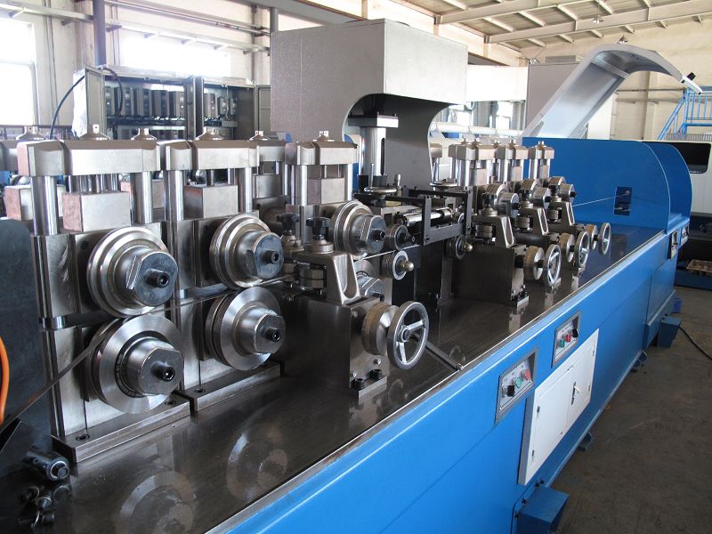 The whole internal logistics system solutions